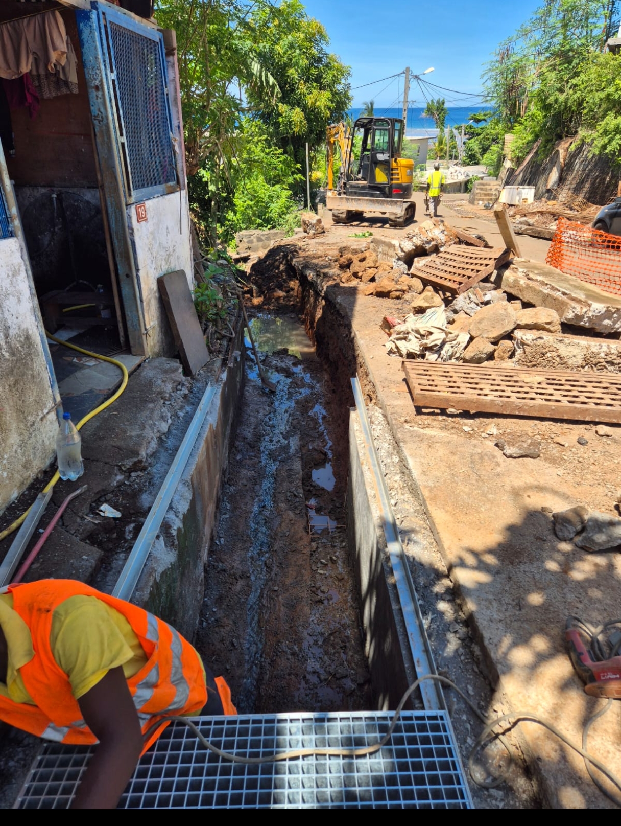 Chantier CF2B terrassement et fondations